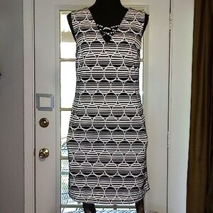 Elegant Black & White Geometric Dress By Kaari Blue Size Small